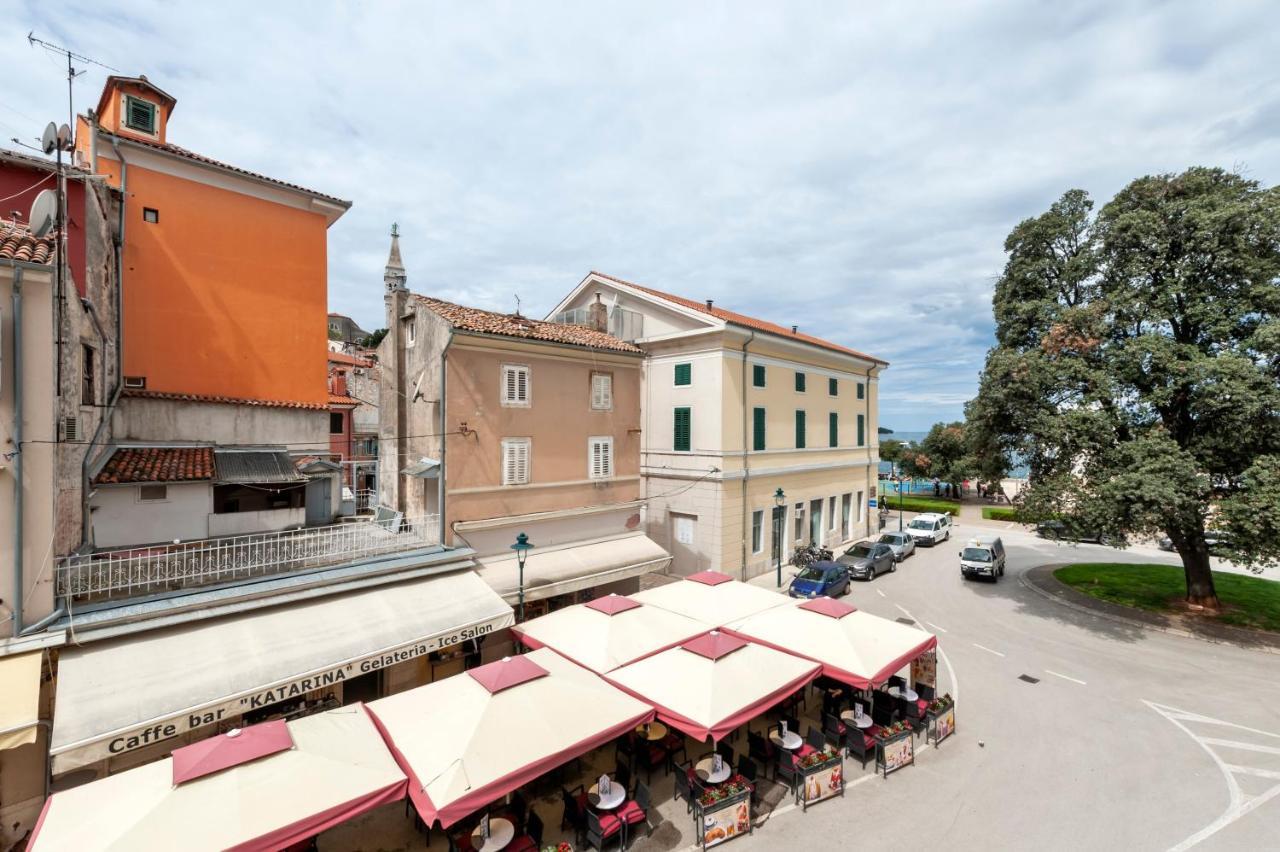 The Yellow House Apartments Rovinj Bagian luar foto